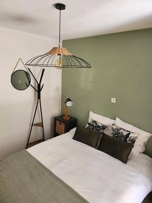 Appartement Vue Mer Avec Piscine Theoule-sur-Mer Apartment