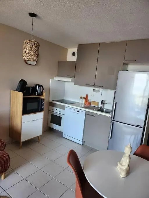 Appartement Vue Mer Avec Piscine Theoule-sur-Mer Apartment